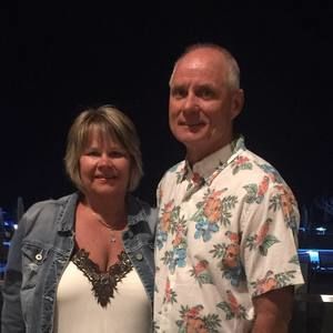 Meet your Posher, Diny